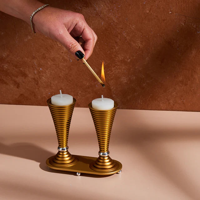 Akilov Round Shabbat Candlesticks - Grooved