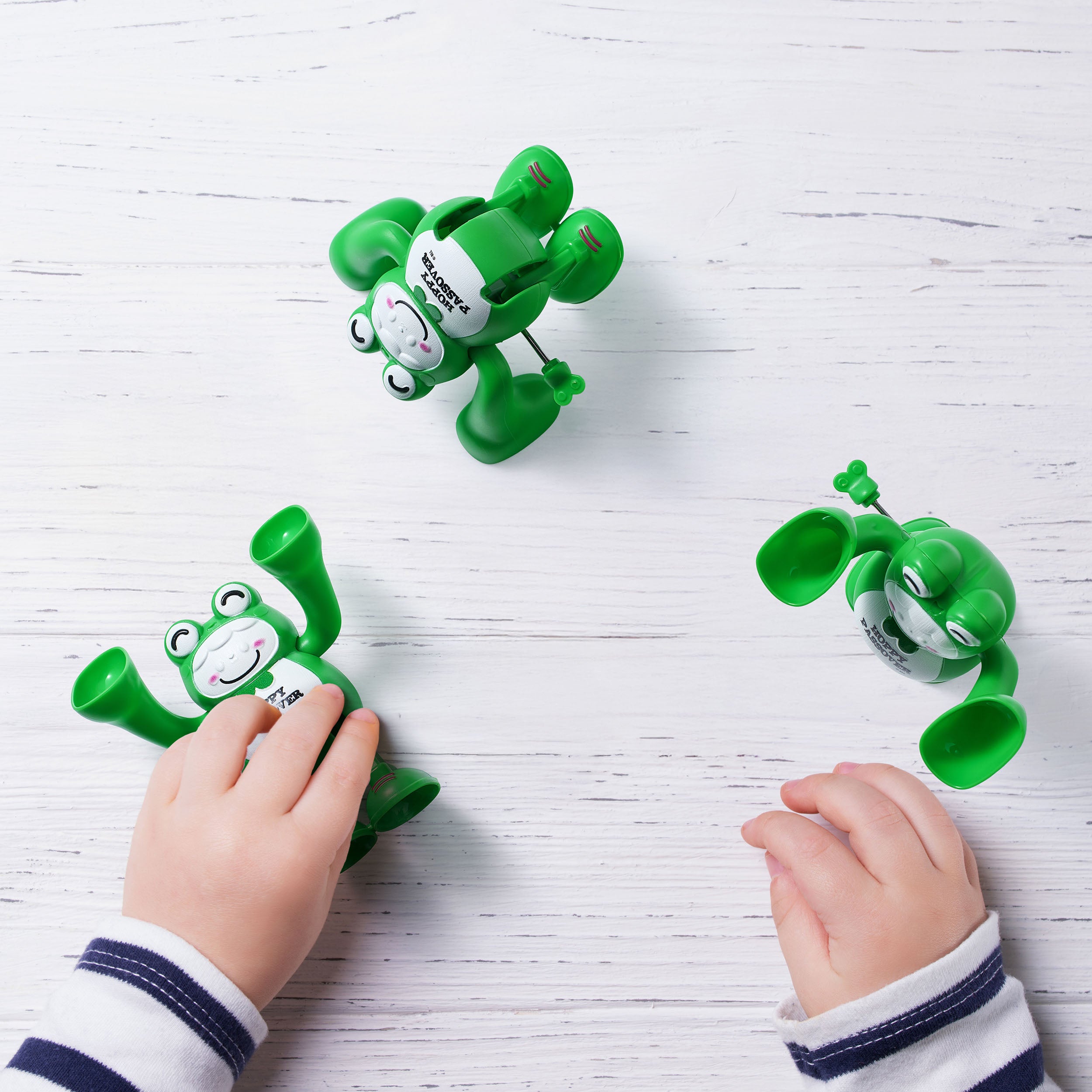 "Hoppy Passover" Tumble Frog - Mitzvahland.com