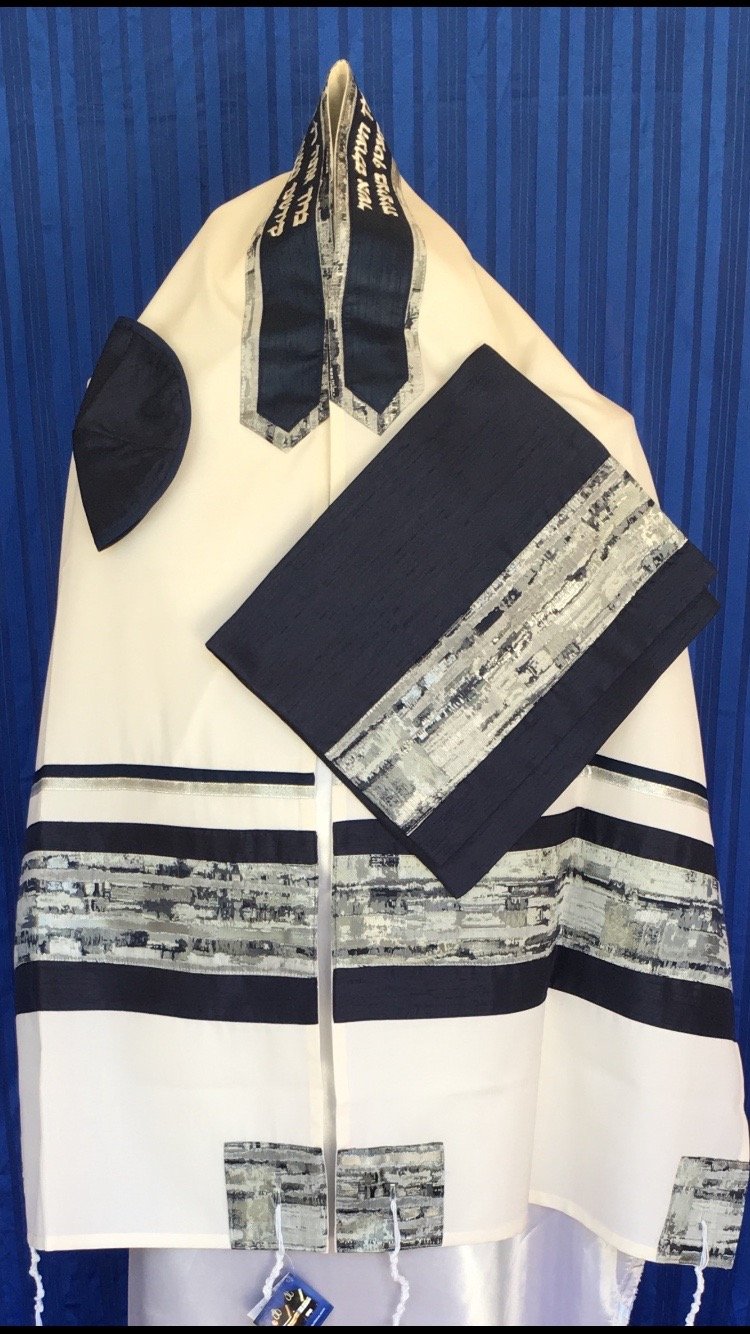 Elegant Kotel Mixture of Dark Blue, Gray and Silver Wool Tallit