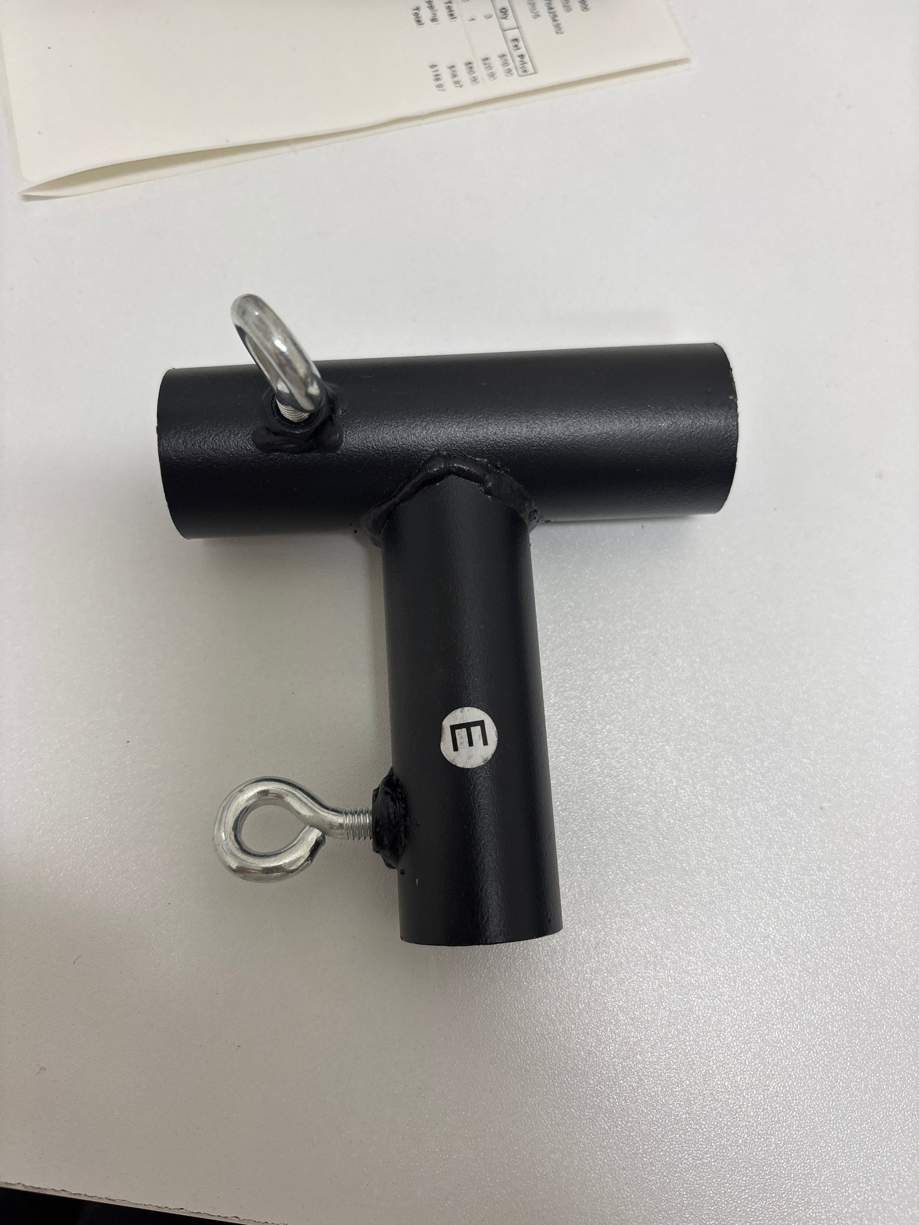 E Connector