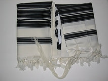 Talit Chabad Size 90 - Black  And White Stripes With Silk Lining