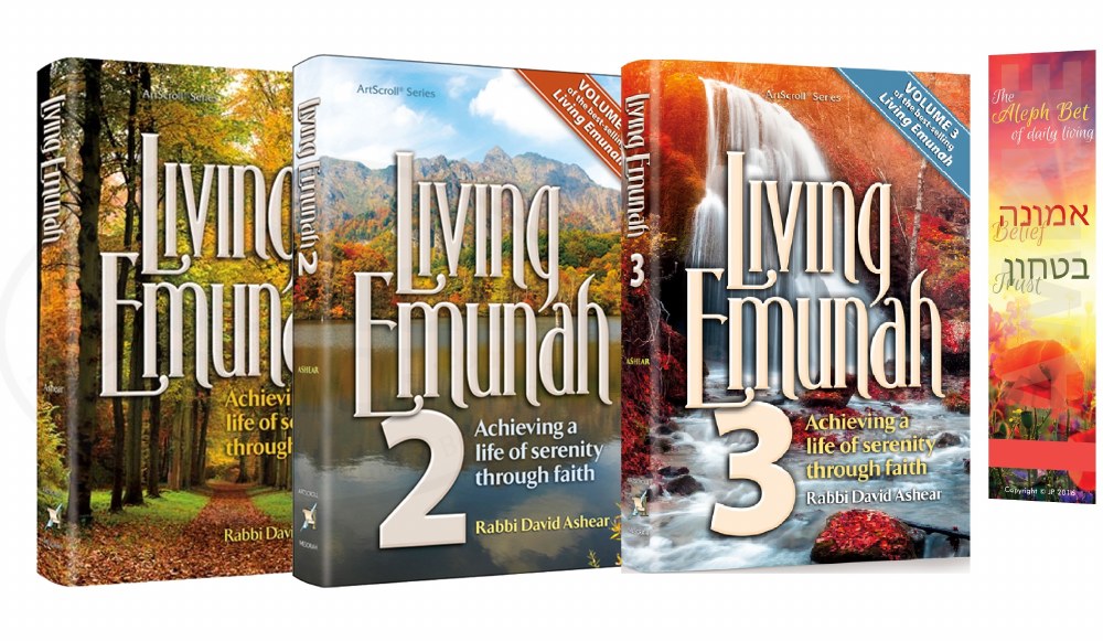 Living Emunah Slipcased Set